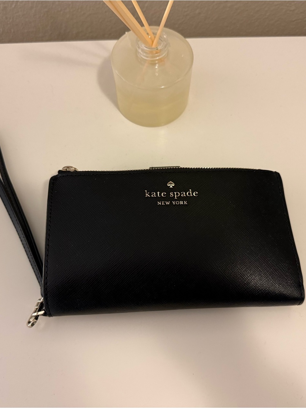 kate spade Black Leather Zip Wristlet Wallet